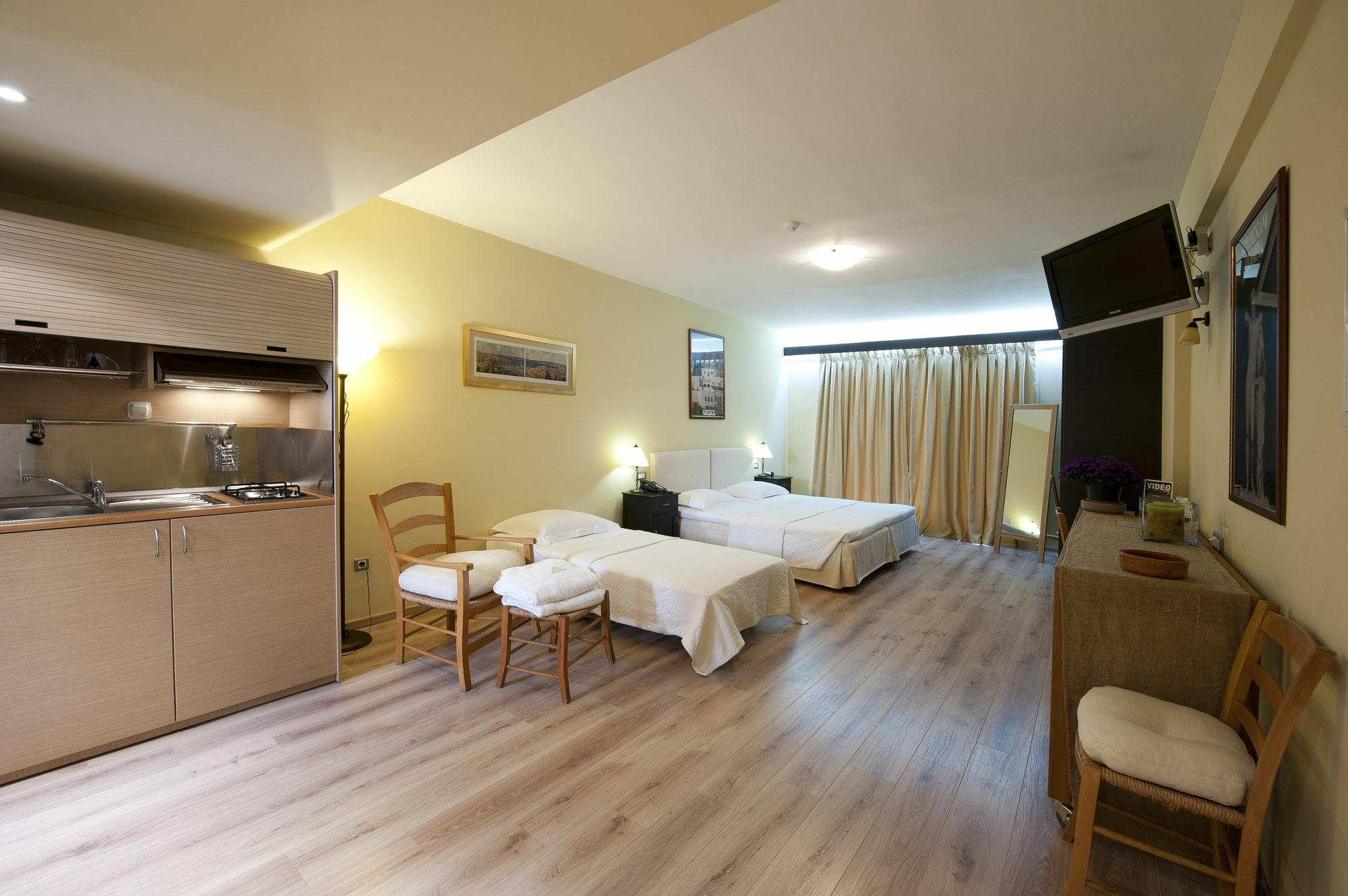 Efplias Hotel Apartments Piræus Eksteriør billede